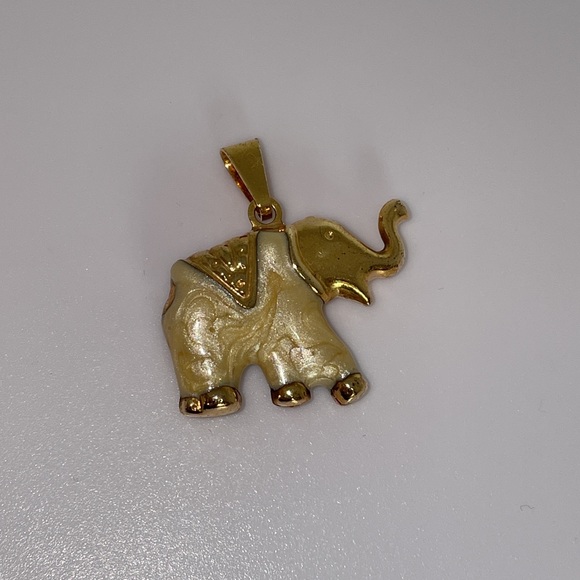 Lucky Elephant pendant charm for necklace or bracelet trunk up luck Vintage Gold - Picture 8 of 11
